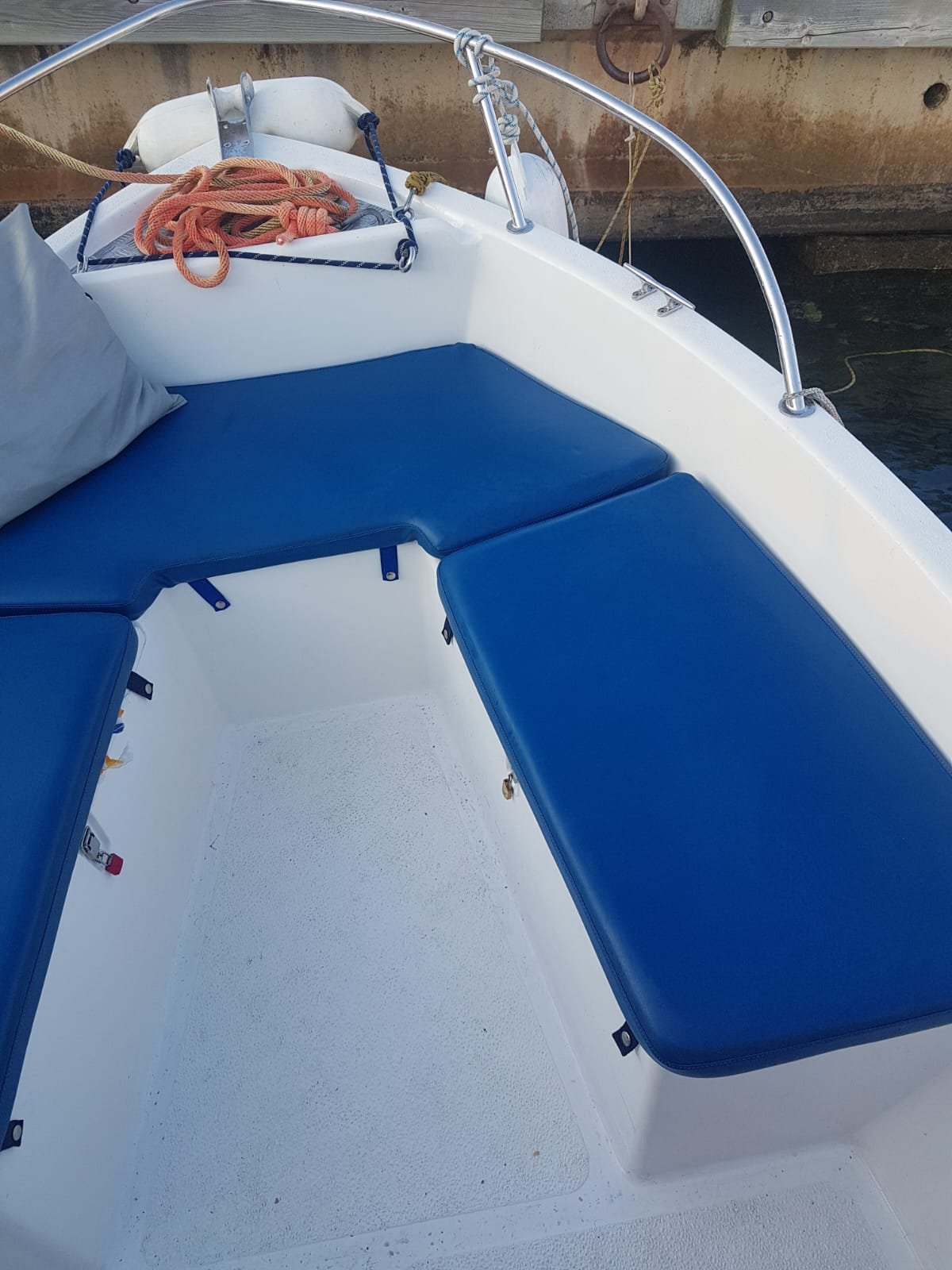 65944218-faab-4784-a504-652a591d8424