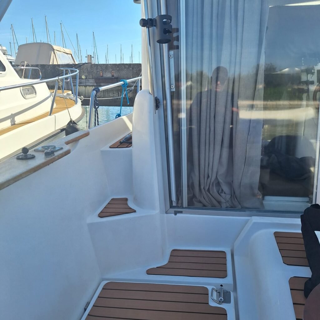 Ocqueteau-645_boat_for_sel_used